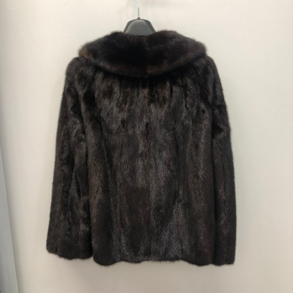 Dittrich Furs Vintage Hip Length Fur Coat, Size M - Picture 2 of 3